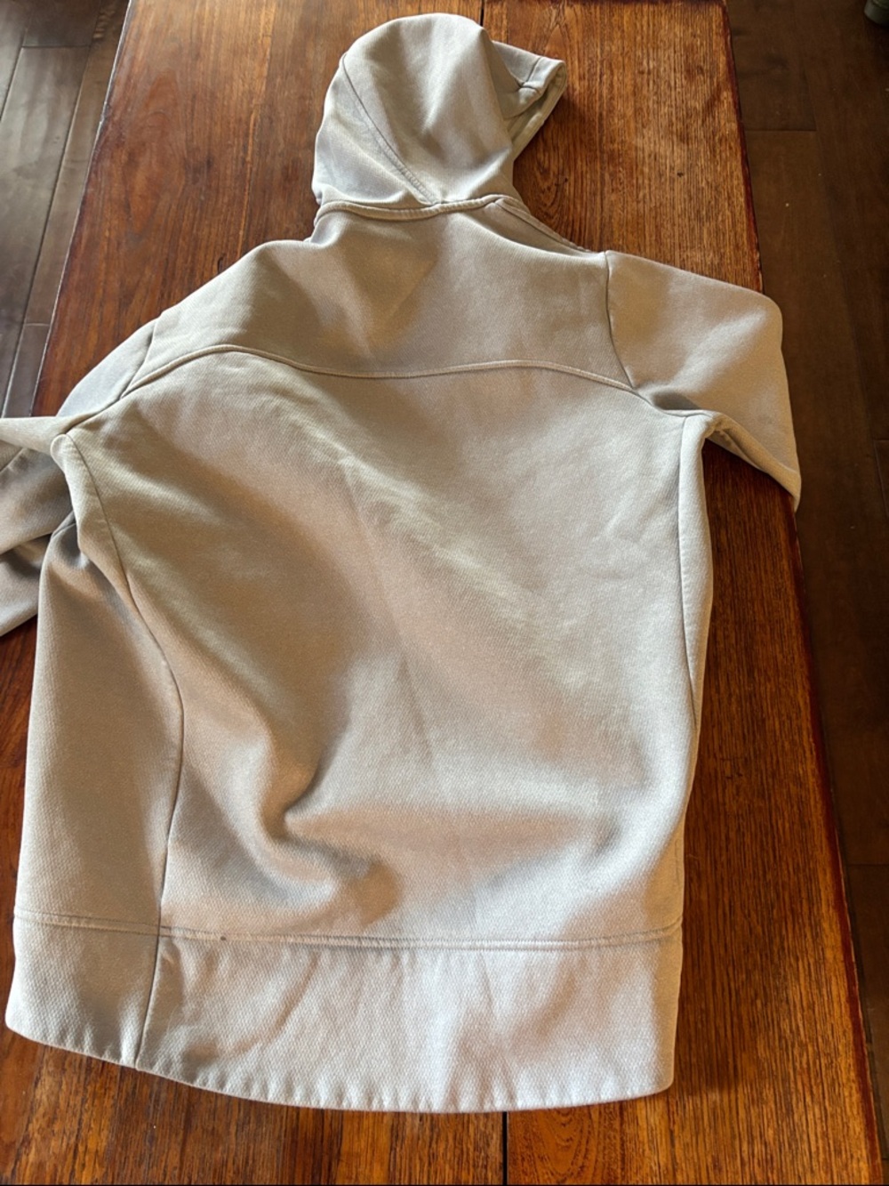 Patagonia Light gray Hooded Fleece Jacket - Picture 6 of 6